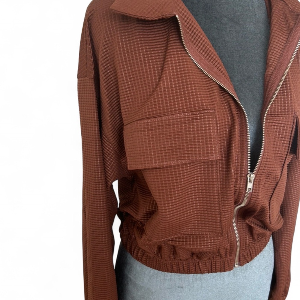 LE LIS Women’s Cropped Rust Jacket Size S